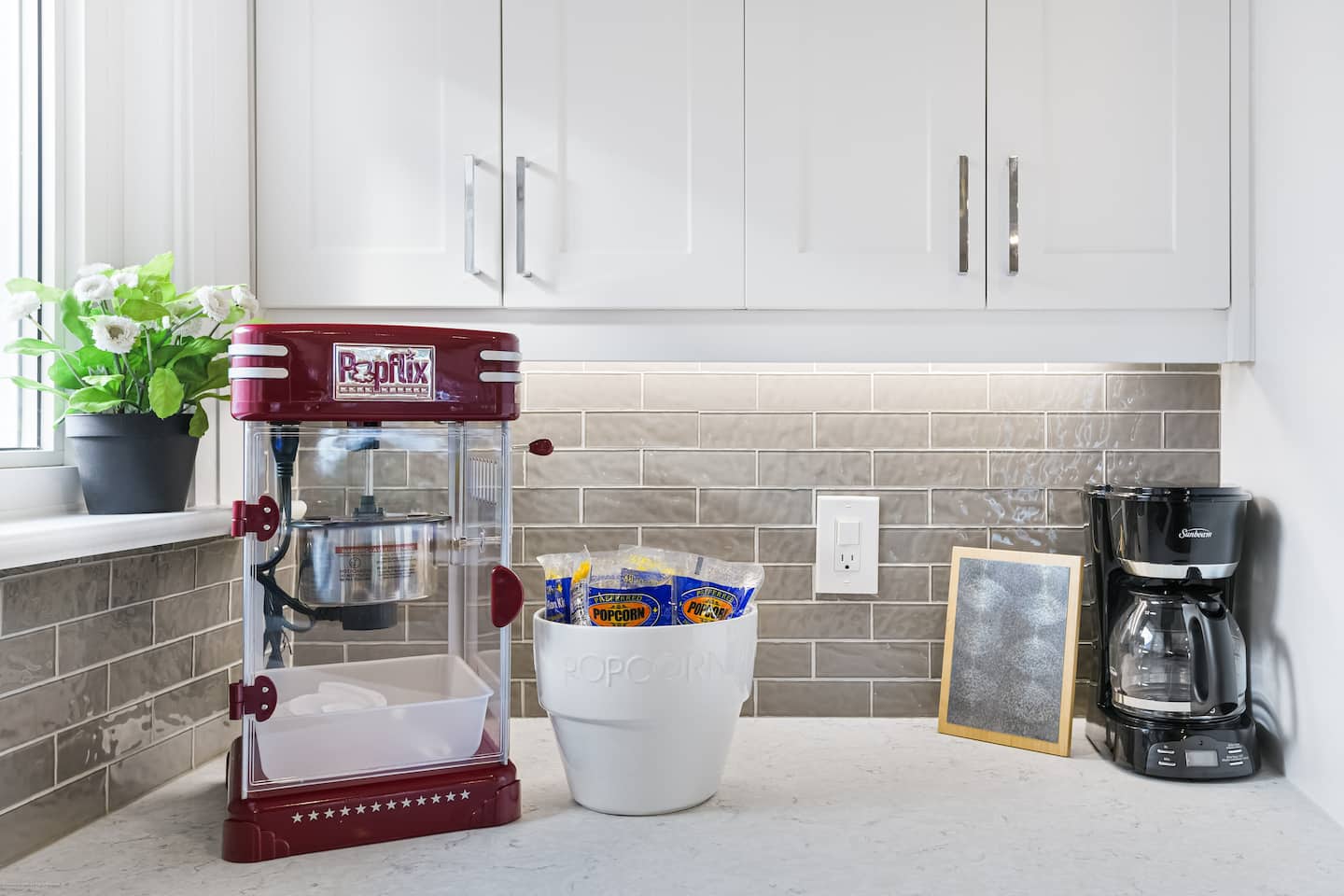 Coffee & popcorn station