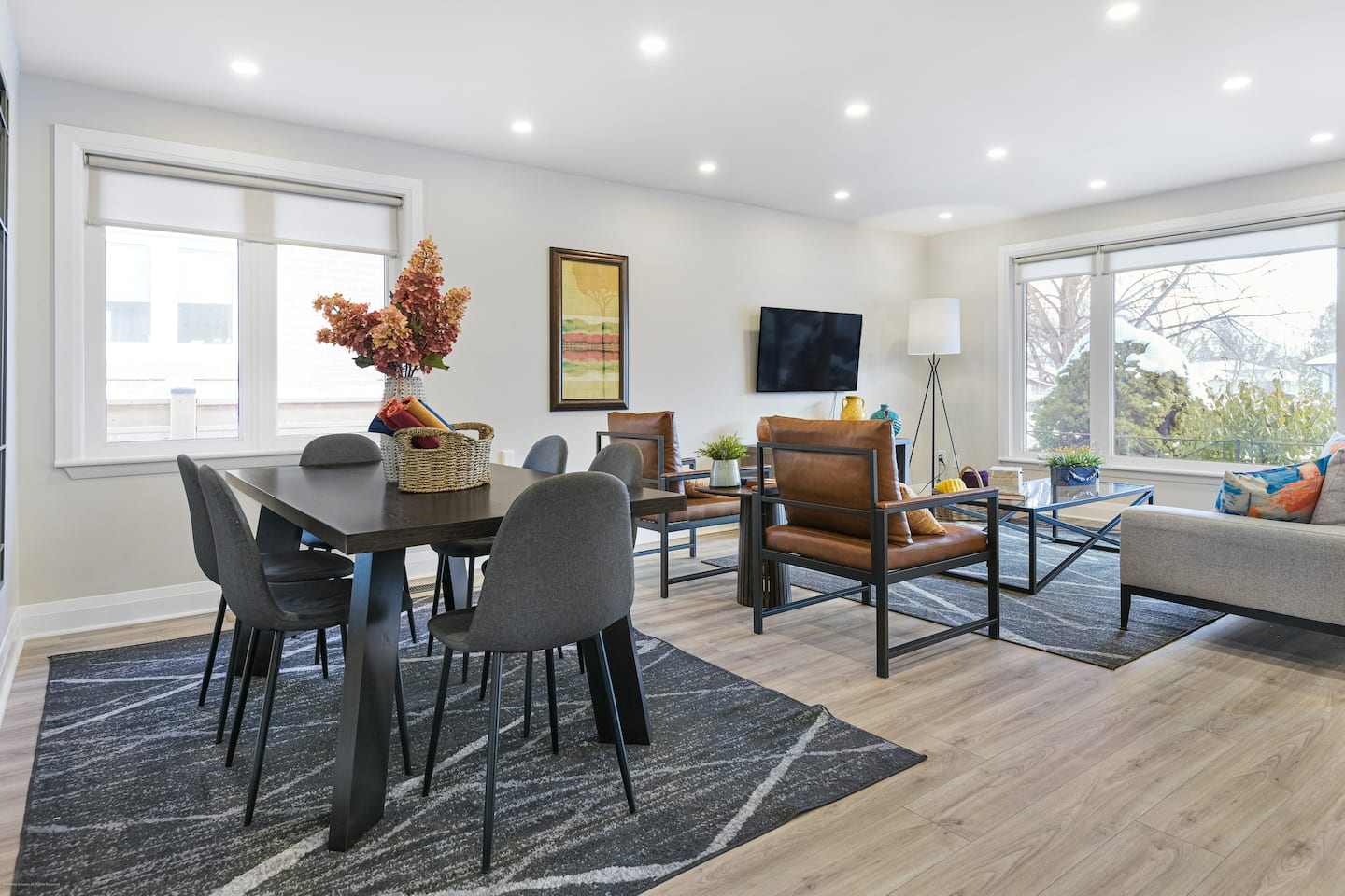 Open living & dining