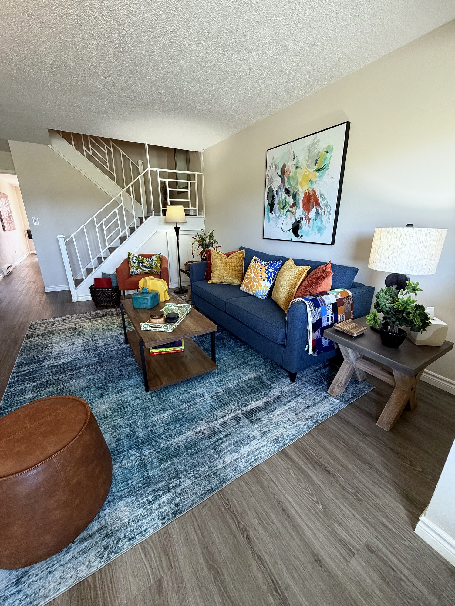 Sofa & lounge